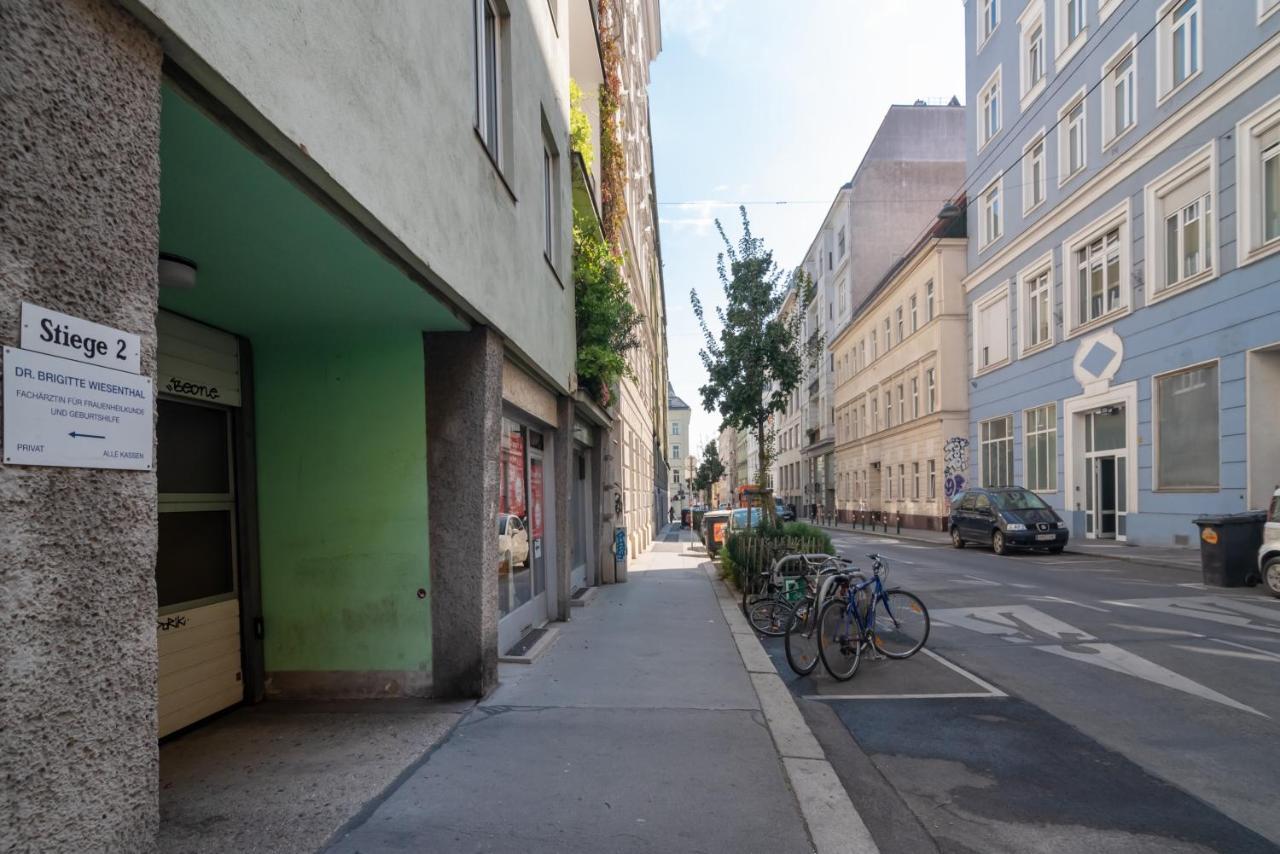 Absolute Ruhelage Im Zentrum Mit Parkplatz Apartment Viena Exterior foto