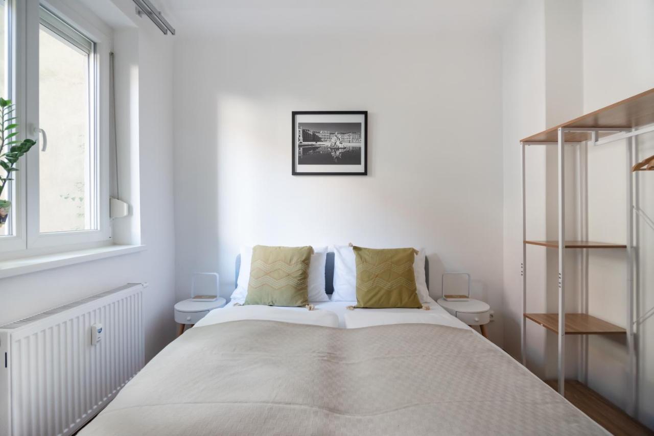 Absolute Ruhelage Im Zentrum Mit Parkplatz Apartment Viena Exterior foto